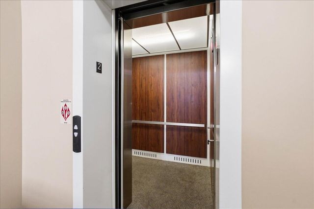 13244 E Lake Shore Drive B202, Cedar Lake, IN 46303