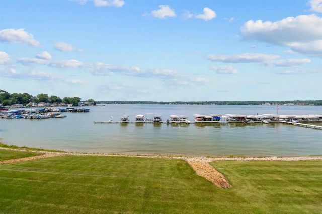 13244 E Lake Shore Drive B202, Cedar Lake, IN 46303