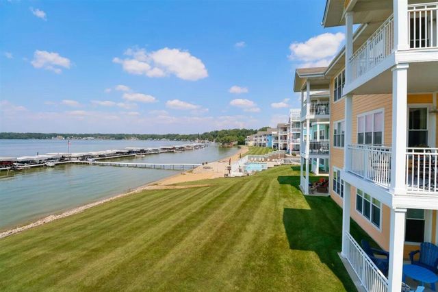 13244 E Lake Shore Drive B202, Cedar Lake, IN 46303