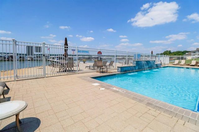 13244 E Lake Shore Drive B202, Cedar Lake, IN 46303