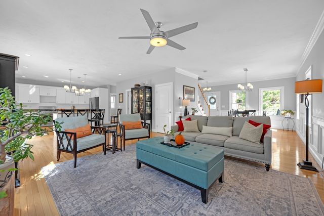 12 Partridge Hill Rd, Sutton, MA 01590