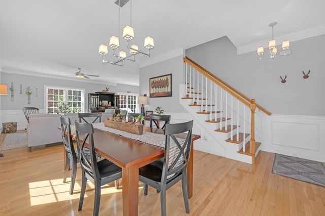 12 Partridge Hill Rd, Sutton, MA 01590