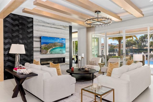 2520 DEL LAGO Drive, Fort Lauderdale, FL 33316