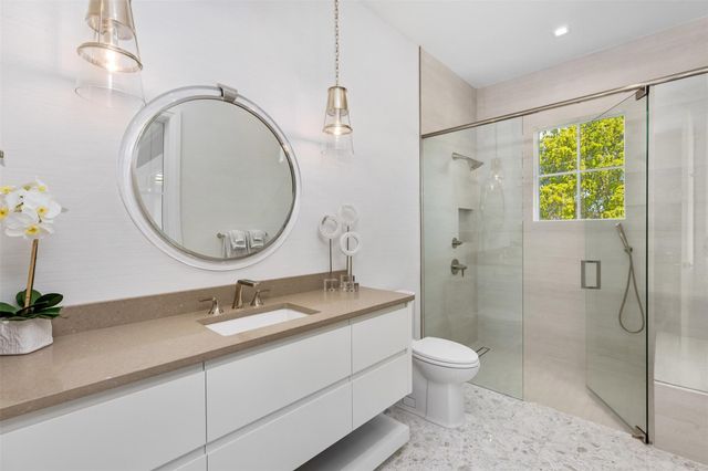 2520 DEL LAGO Drive, Fort Lauderdale, FL 33316