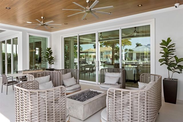 2520 DEL LAGO Drive, Fort Lauderdale, FL 33316