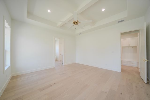 205 Thorn Briar Trail, Longview, TX 75602