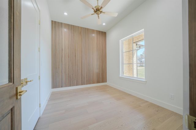 205 Thorn Briar Trail, Longview, TX 75602