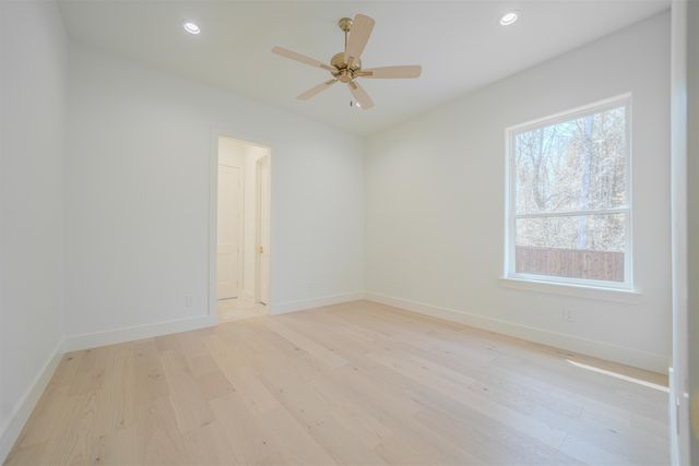 205 Thorn Briar Trail, Longview, TX 75602