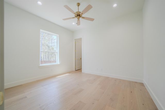 205 Thorn Briar Trail, Longview, TX 75602