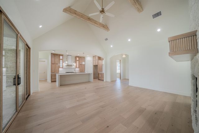 205 Thorn Briar Trail, Longview, TX 75602