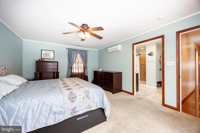 3284 FRIEDENSBURG, Oley, PA 19547