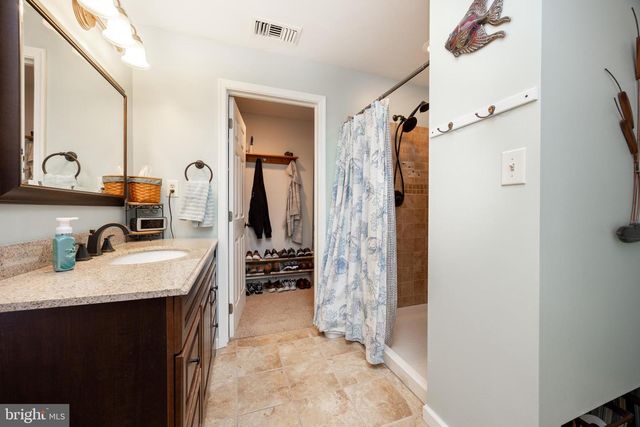 3284 FRIEDENSBURG, Oley, PA 19547