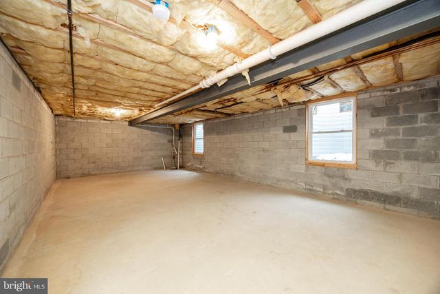 3284 FRIEDENSBURG, Oley, PA 19547