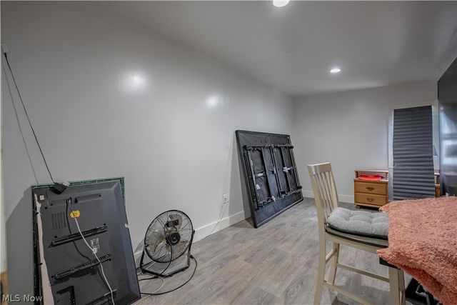 8177 S Cleveland Massillon Road 55, Clinton, OH 44216