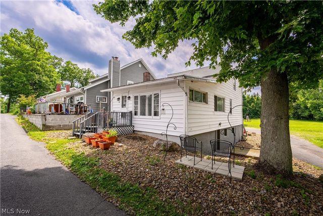 8177 S Cleveland Massillon Road 55, Clinton, OH 44216