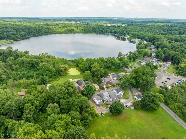 8177 S Cleveland Massillon Road 55, Clinton, OH 44216