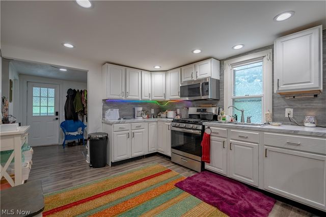 8177 S Cleveland Massillon Road 55, Clinton, OH 44216