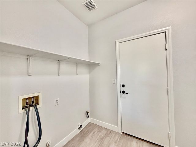 2864 Jamie Rose Street, Las Vegas, NV 89135