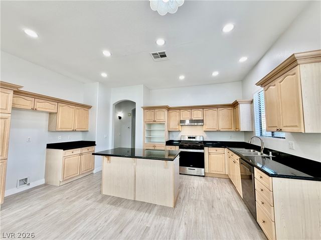 2864 Jamie Rose Street, Las Vegas, NV 89135