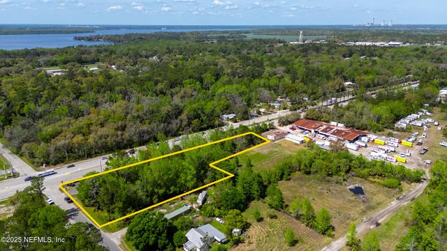 138 STATE ROAD 207, East Palatka, FL 32131