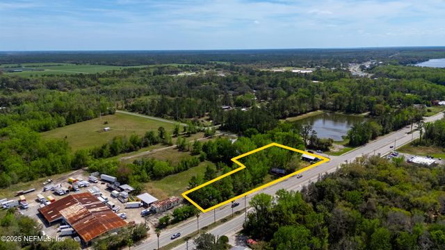 138 STATE ROAD 207, East Palatka, FL 32131