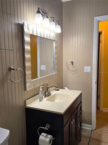 506 E GOTTSCHE AVENUE, Eustis, FL 32726