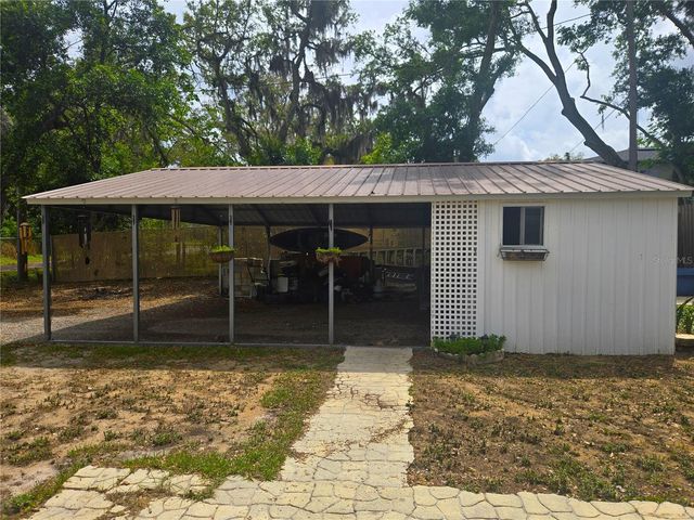 506 E GOTTSCHE AVENUE, Eustis, FL 32726
