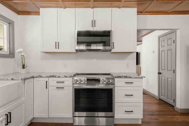 41 Billington Sea Road, Plymouth, MA 02360
