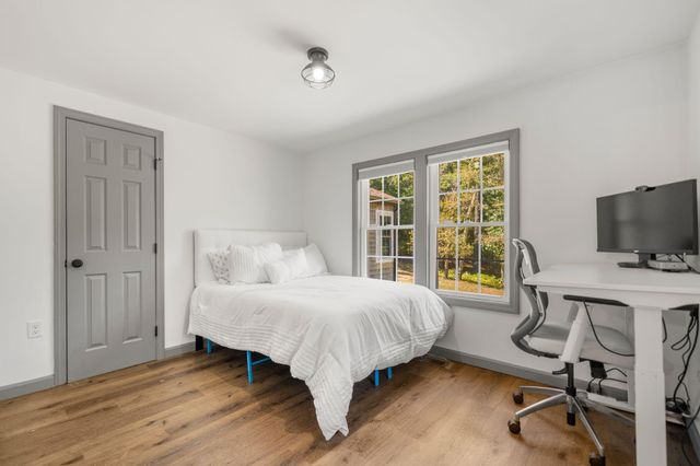 41 Billington Sea Road, Plymouth, MA 02360