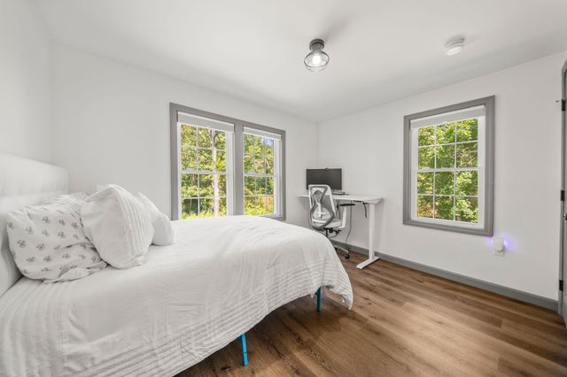 41 Billington Sea Road, Plymouth, MA 02360