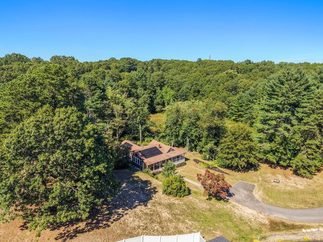 41 Billington Sea Road, Plymouth, MA 02360