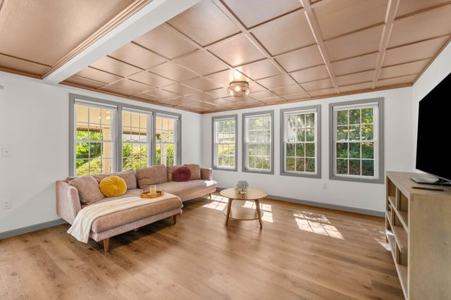 41 Billington Sea Road, Plymouth, MA 02360