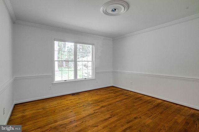9326 EDGEWOOD CT, Gaithersburg, MD 20877