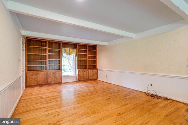 9326 EDGEWOOD CT, Gaithersburg, MD 20877