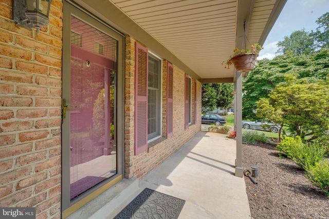 9326 EDGEWOOD CT, Gaithersburg, MD 20877