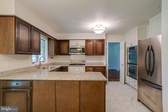 9326 EDGEWOOD CT, Gaithersburg, MD 20877