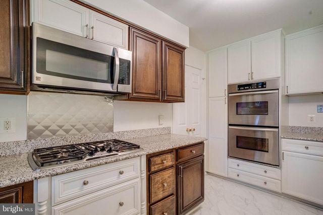 9326 EDGEWOOD CT, Gaithersburg, MD 20877