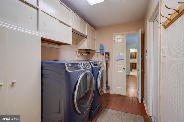 9326 EDGEWOOD CT, Gaithersburg, MD 20877