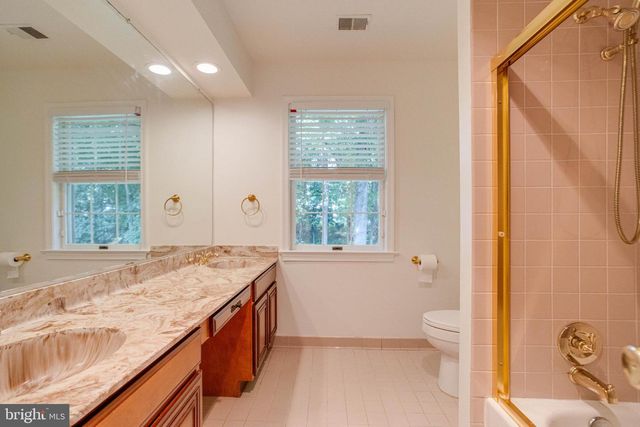9326 EDGEWOOD CT, Gaithersburg, MD 20877