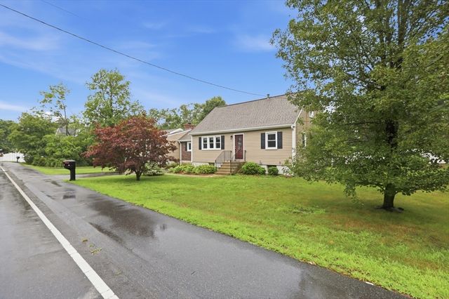 2 Westwood Street, Burlington, MA 01803