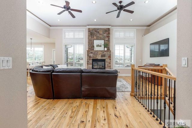 8021 Wild Horse Lane, Idaho Falls, ID 83406
