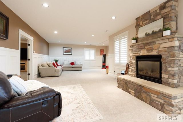 8021 Wild Horse Lane, Idaho Falls, ID 83406