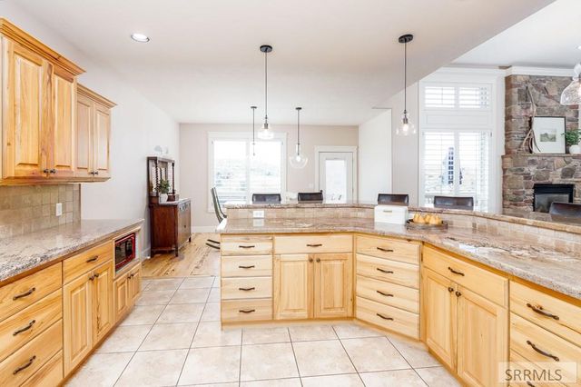 8021 Wild Horse Lane, Idaho Falls, ID 83406