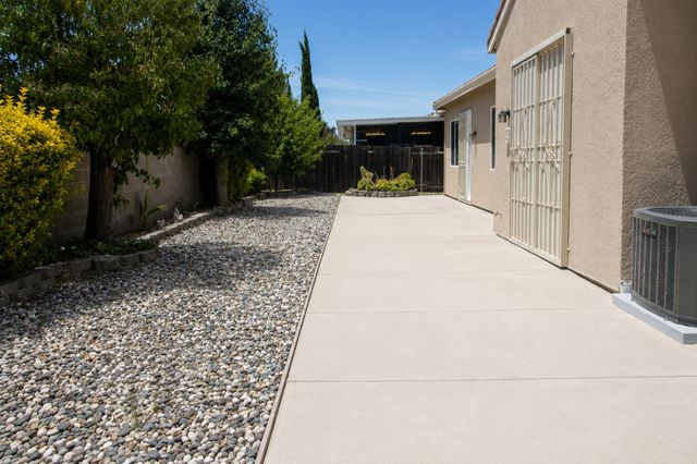 9932 Diamonte Way, Sacramento, CA 95829