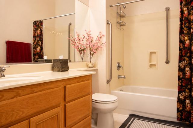 9932 Diamonte Way, Sacramento, CA 95829