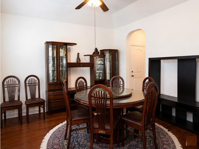 9932 Diamonte Way, Sacramento, CA 95829