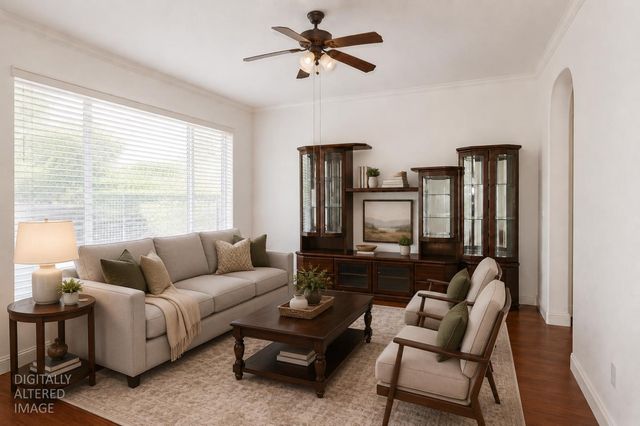 9932 Diamonte Way, Sacramento, CA 95829