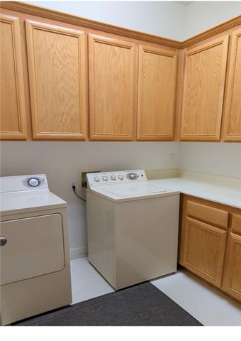 9932 Diamonte Way, Sacramento, CA 95829