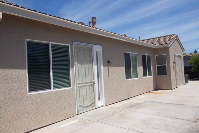 9932 Diamonte Way, Sacramento, CA 95829