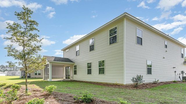 7036 Cinnamon Dr, Conway, SC 29526